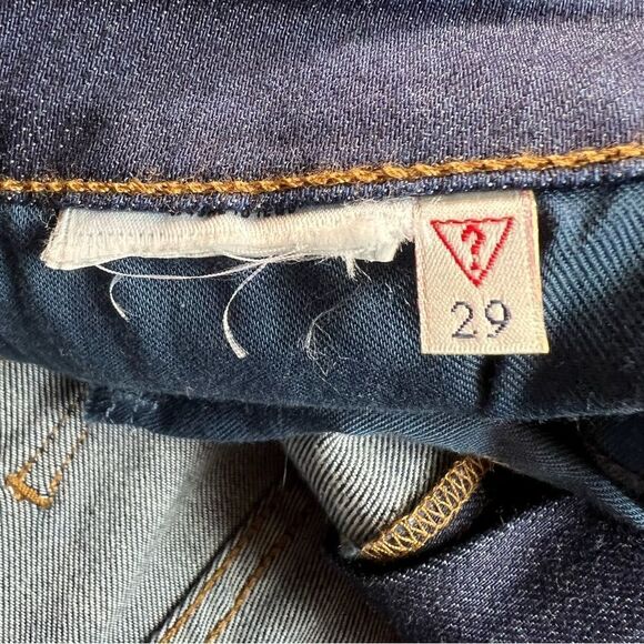 Vintage 1990s Guess Dark Wash Cuffed Denim Shorts - Picture 10 of 10